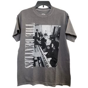 The Beatles Short Sleeve Gray T-Shirt Size S/M